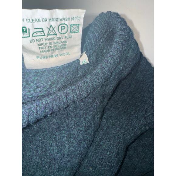 Vintage Irish 100 % wool cable knit sweater in good condtion size 2XL - Picture 4 of 7